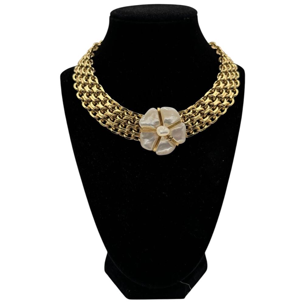 Chanel Mother Of Pearl Camellia Gold Choker/Necklace - Picture 2 of 10